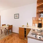 Susnjic Гостевой дом 2*